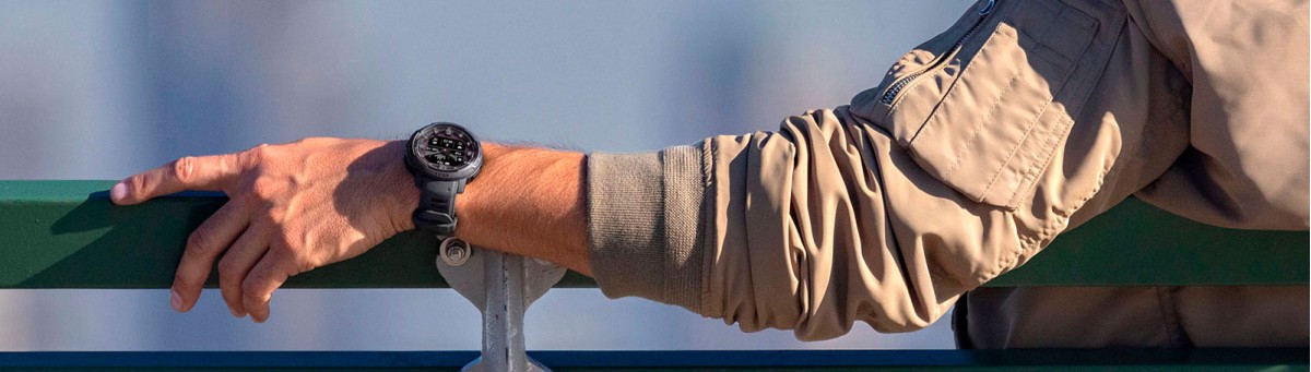 Годинники Garmin Instinct Crossover Solar Годинники Instinct Crossover Solar