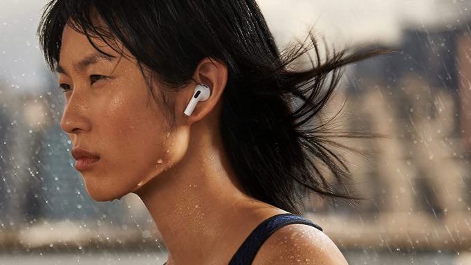 Вологостійкі AirPods 3