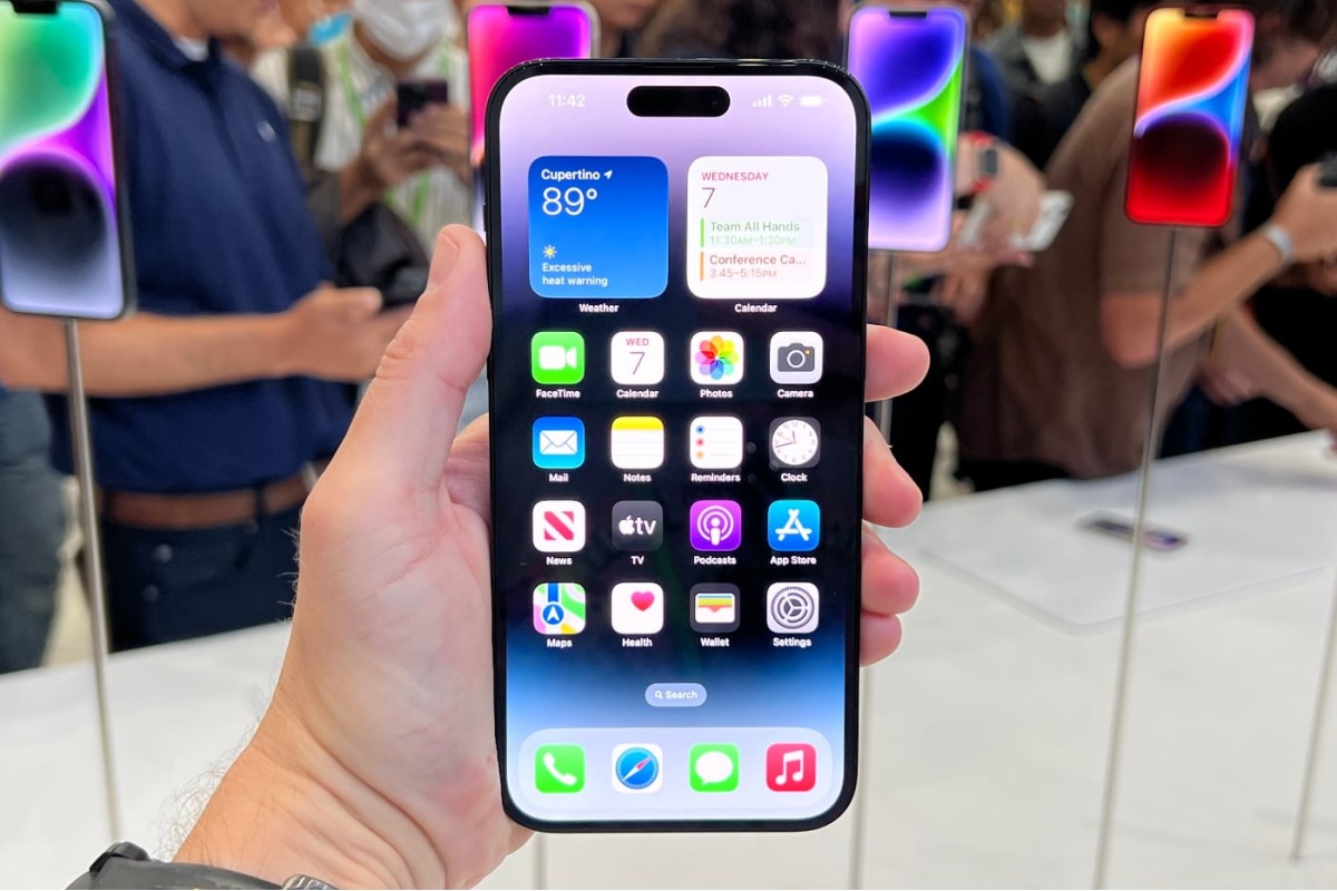 Чи варто переходити на iPhone 14 Pro