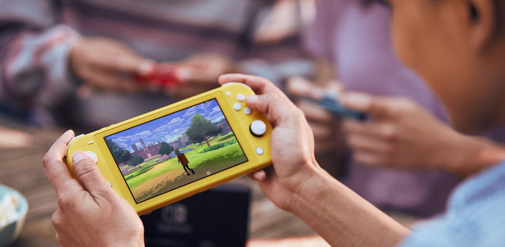Nintendo Switch Lite купити в Україні
