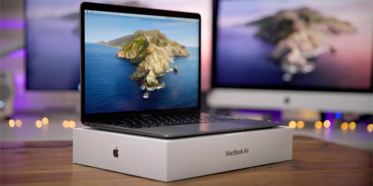 Вживані MacBook Apple в Одесі