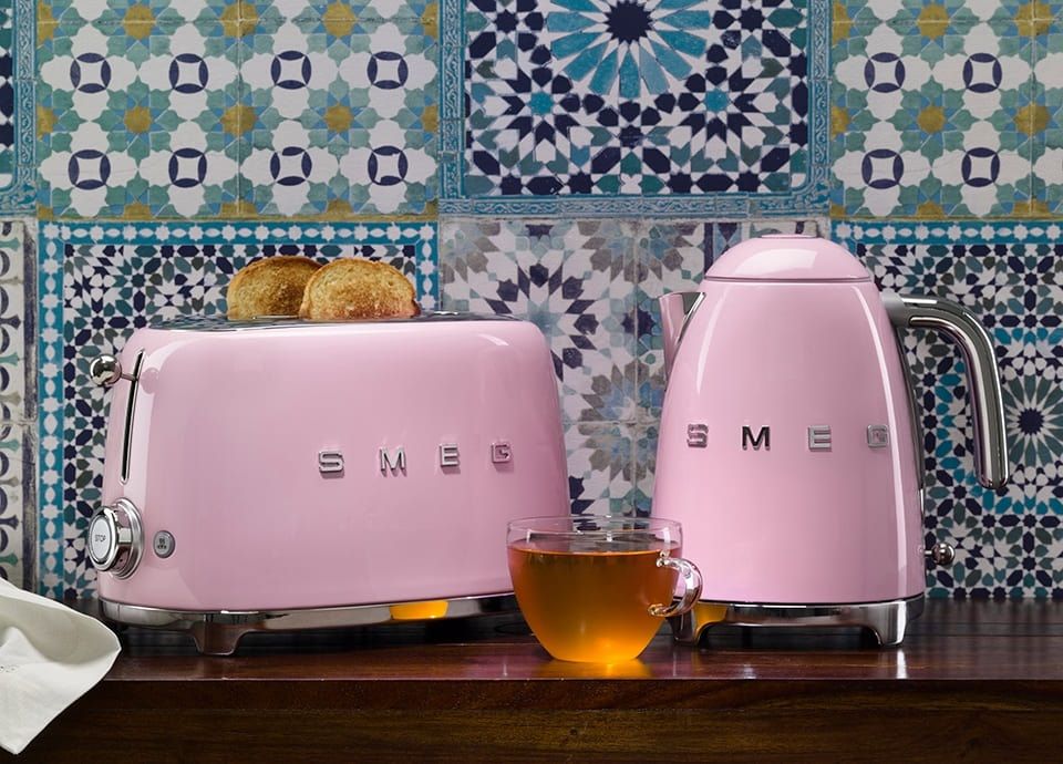 техніка SMEG